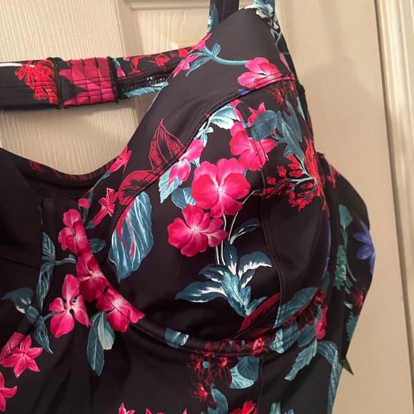 NWT 6X Torrid Floral Women's Underwire Bikini Top - Picture 8 of 13